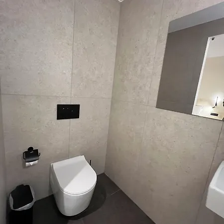 Yalos Sunset View Hotel 3*