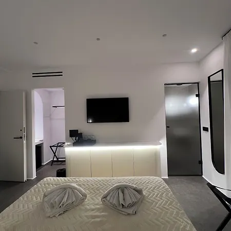 Yalos Sunset View 3* Mykonos Town